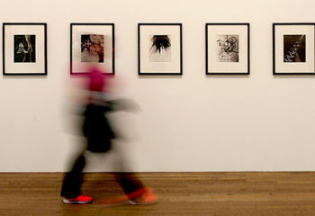 Visite d'un musée d'art contemporain