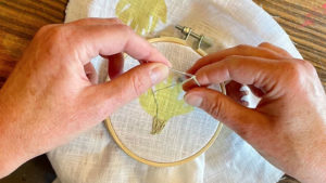 Atelier broderie avec Louise Hanquet